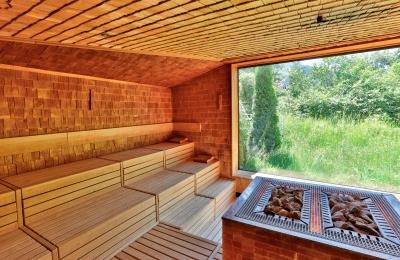 Abonnement annuel bain salin & parc de saunas.